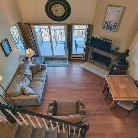 Charming Tremblant 1 Bedroom With Pool And Hot Tub มงต์-ทร็องบล็องต์ ภายนอก รูปภาพ